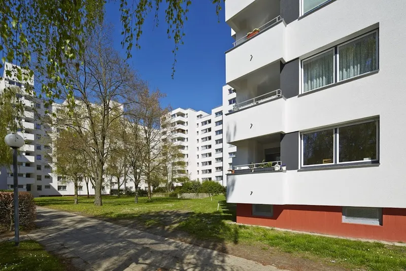 Drei Zimmer sucht kleine Familie — photo 1